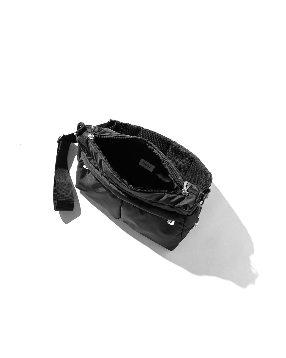 CLESSTE / Multi Pocket Holiday Bag