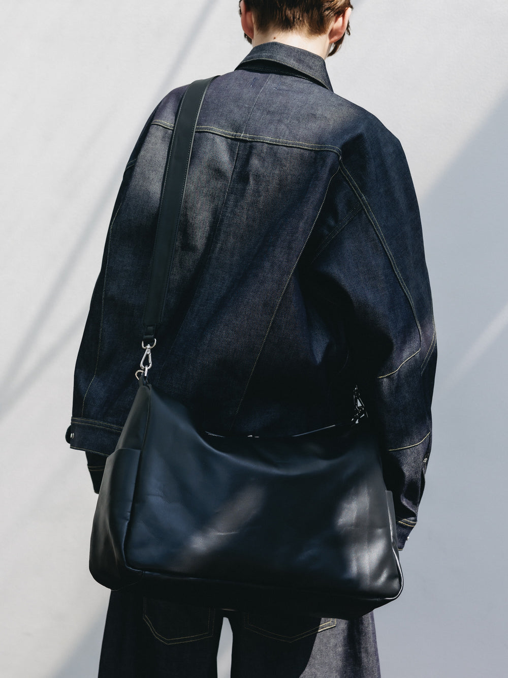 CLESSTE / Leather Day Off Bag Large (Black)