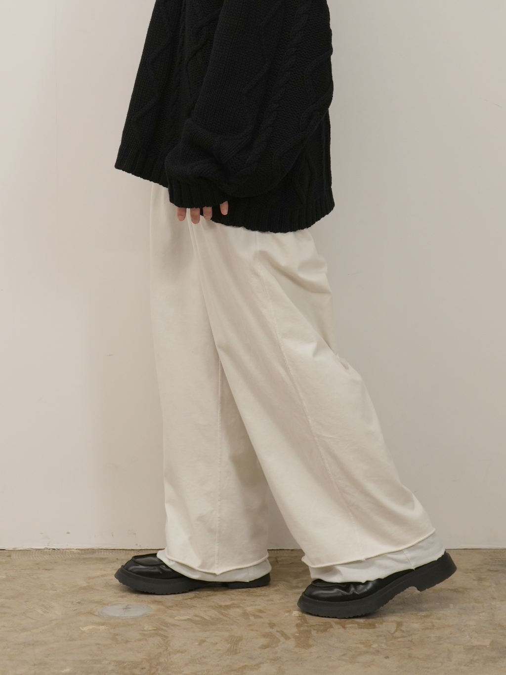 ANCELLM / Drape Wide Easy Cut Slacks (White)