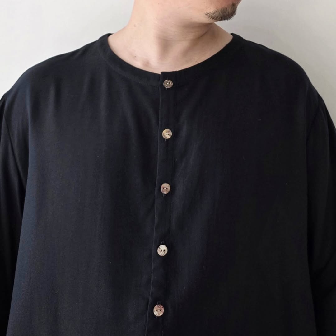 SABY / Bamboo Amuzen H-N Shirts (Black)