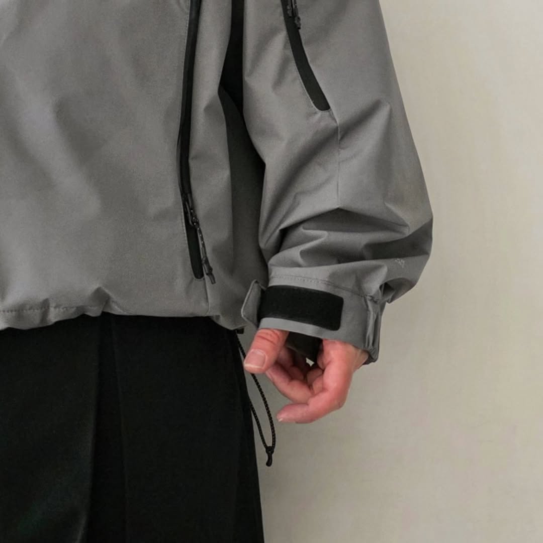 CLESSTE / +Phenix Windstopper ® By Gore-tex Labs City Mountain Jacket (Charcoal Gray)