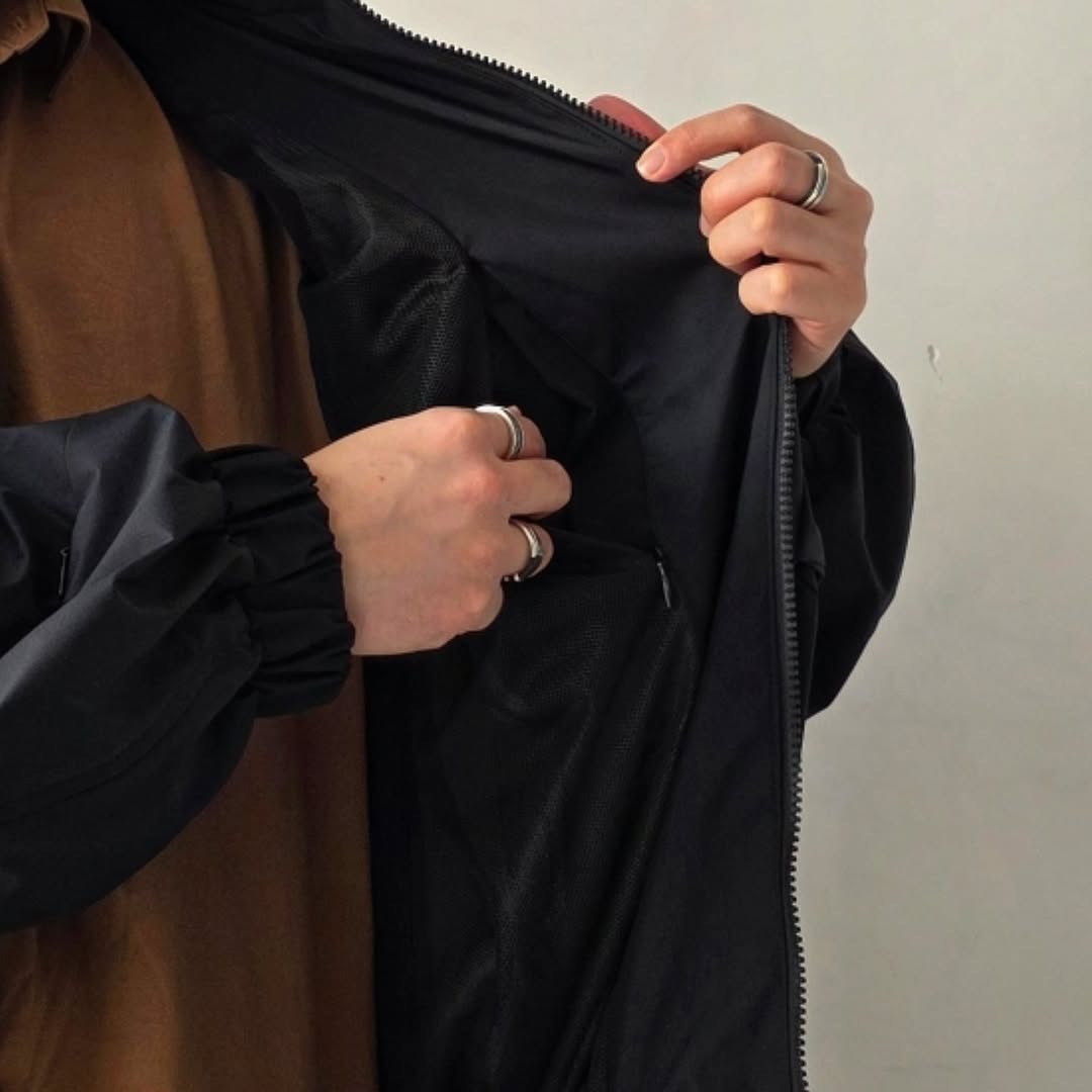 THE JEAN PIERRE / BETA Truck Jacket (Black)