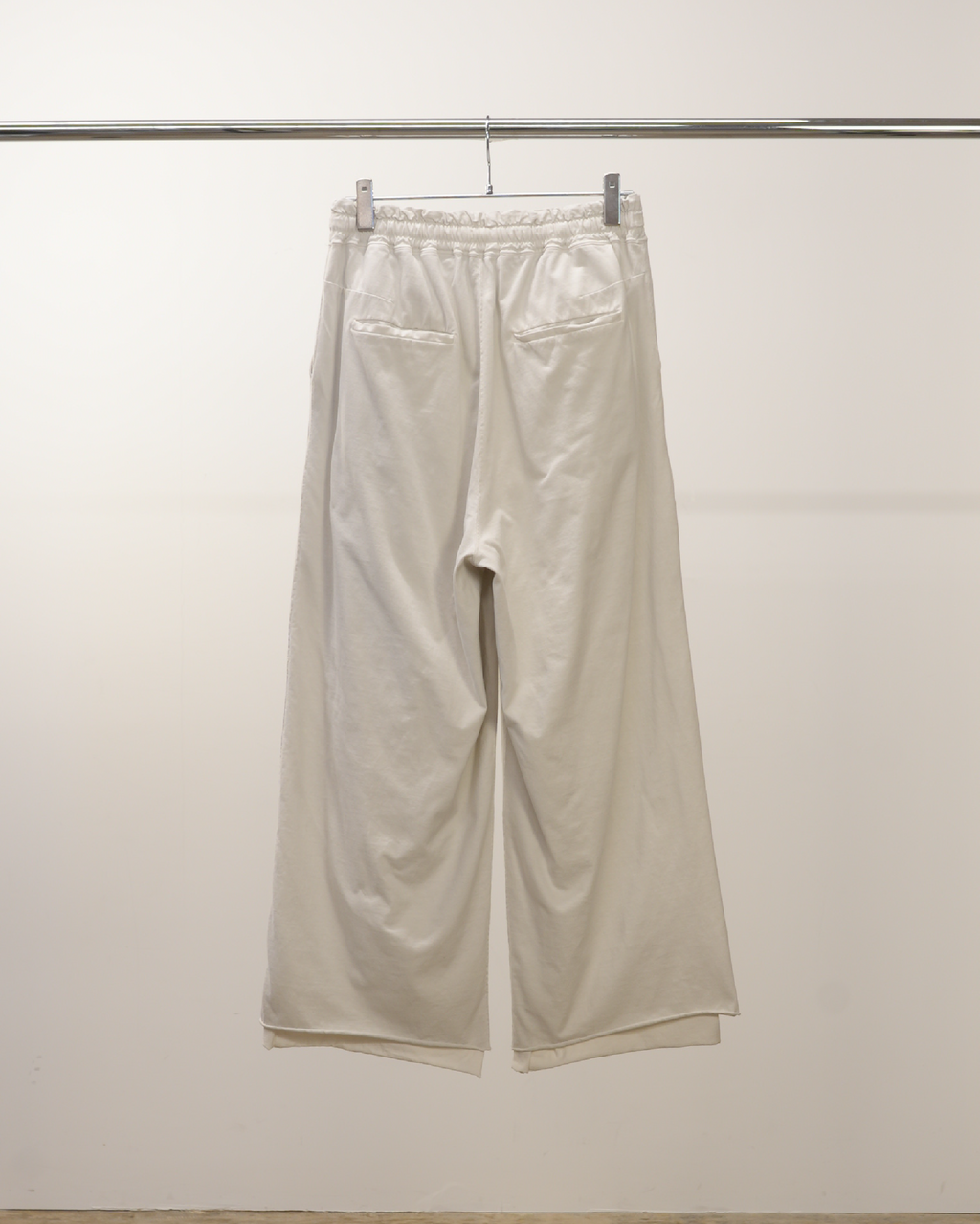 ANCELLM / Drape Wide Easy Cut Slacks (White)