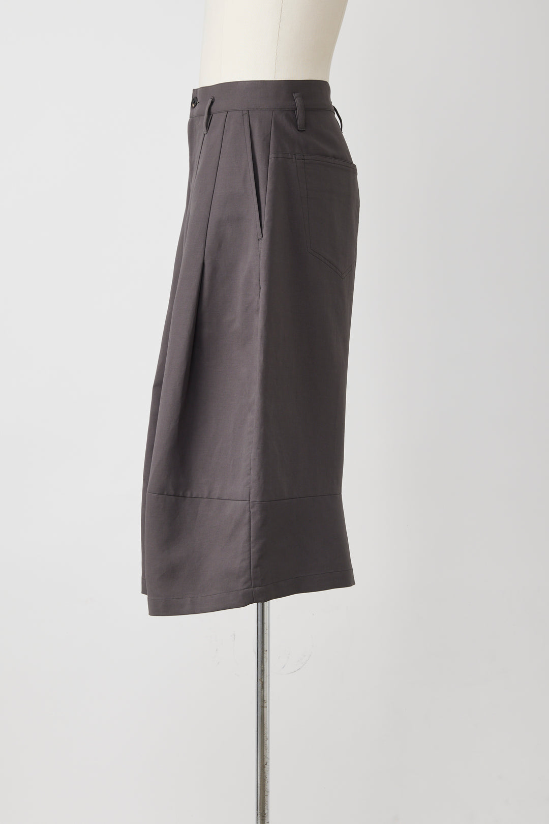 SHINYAKOZUKA / Baggy Shorts (Issue#8)(Hammmershoi's Grey)