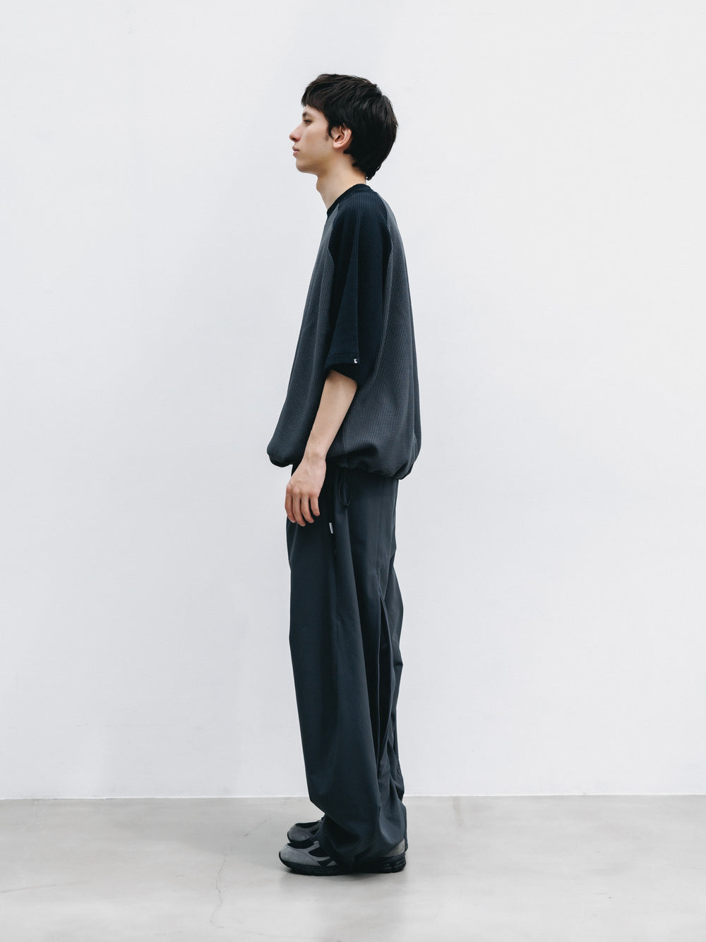 CLESSTE / City Light Thermal Raglan S/S T-Shirt With Drawstrings (Gray x Black)