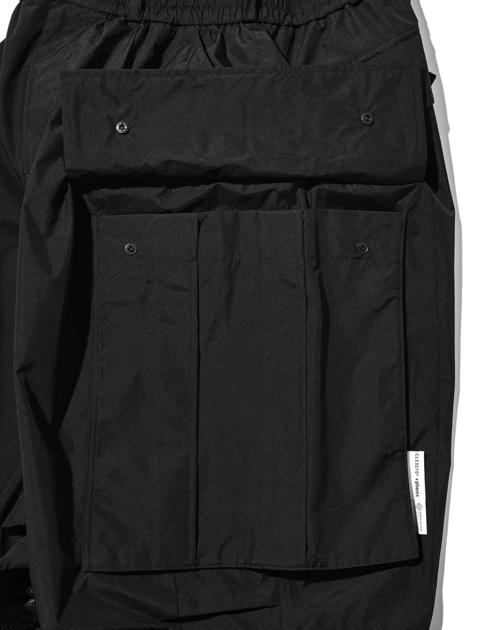 CLESSTE / +Phenix Windstopper ® By Gore-tex Labs City Mega Pocket Balloon Cargo Half Pants (Black)