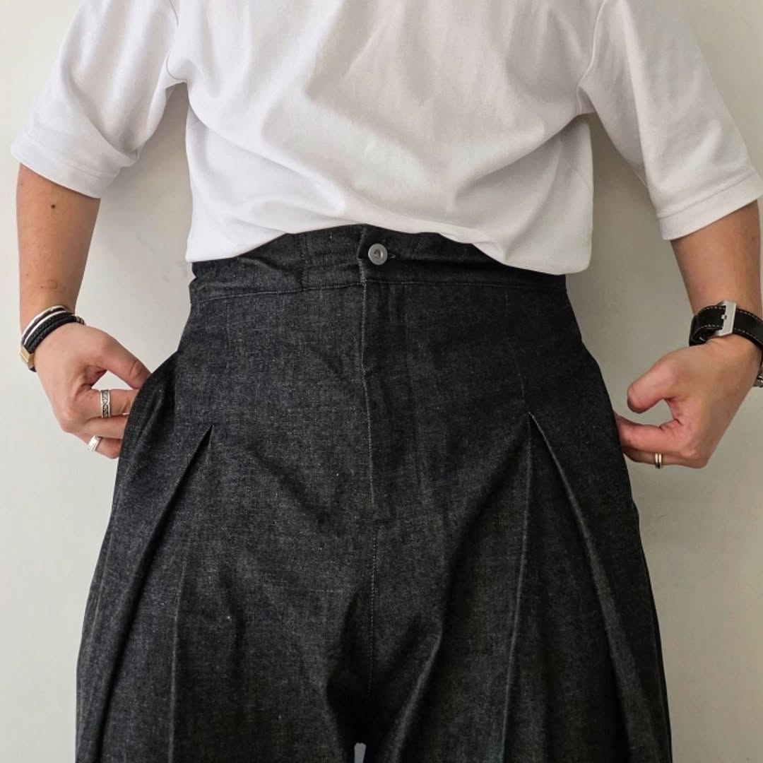 SAGE NATION / Box Pleat Trouser Denim - Raw Black