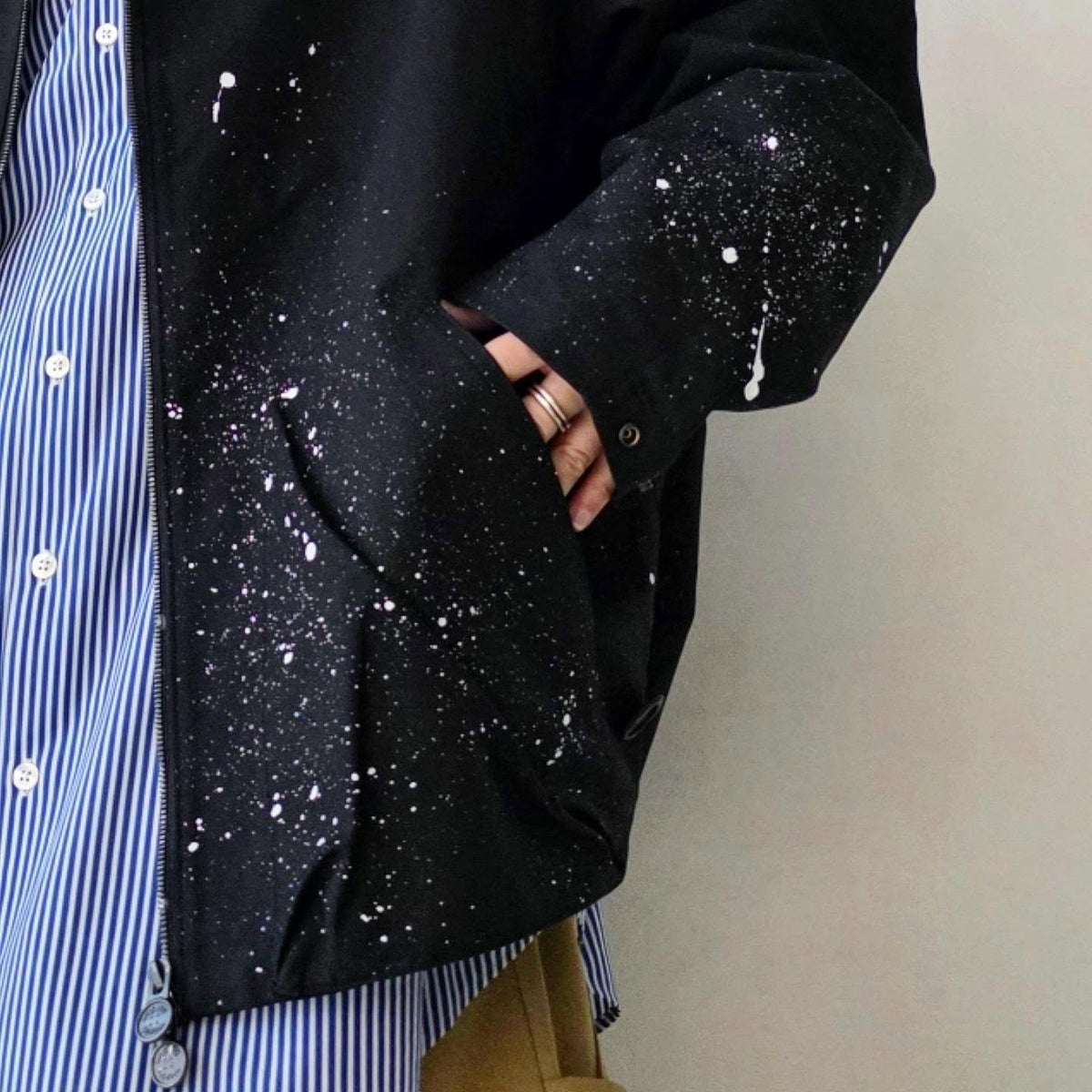 SHINYAKOZUKA / His Work Blouse With Powderfall (Black)