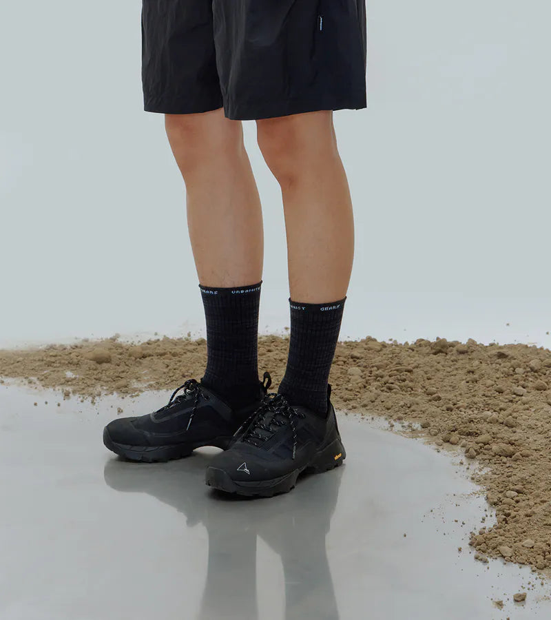 NOZZLEQUIZ / Burst Black - Essential Mid Socks