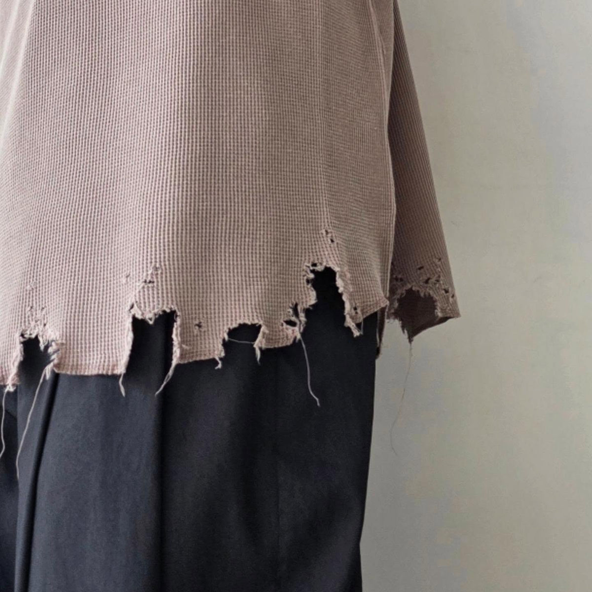 ANCELLM / Damage Waffle Crew LS (P.Beige)